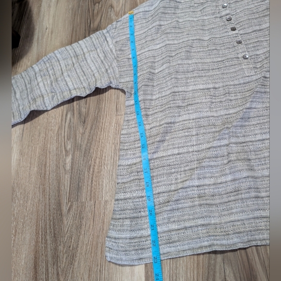 PureJill Women's Medium, 100% Linen, Gray Striped 3/4 Sleeve‎ Henley Style Shirt - Picture 5 of 6